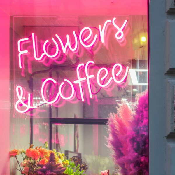 Néon Led pour commerce rose