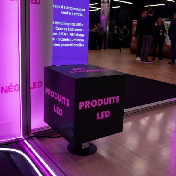 Cube LED